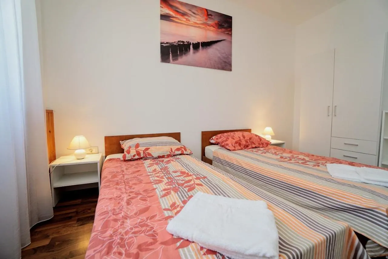 Apartment Cici Murine 크로아티아