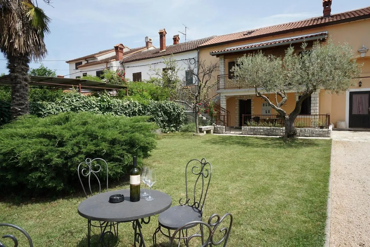 Apartment Cici Murine